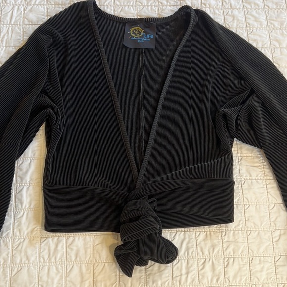 Blue Life Black Toe Top Crop Komodo size xs - Picture 2 of 9